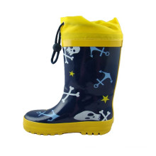 Gelbe Kindergummi -Regenstiefel